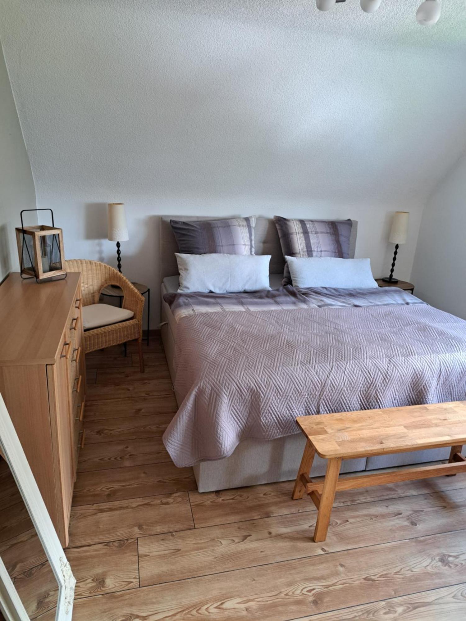 Wunderschoenes 2 Zimmer Apartment Inkl. Parkplatz Asbach  Екстер'єр фото